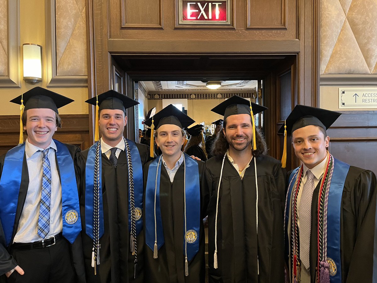 Congratulations to the Summer Class of 2024! You’re now ready to embark on your rewarding careers in healthcare. You’re officially #GoldfarbMade. We celebrate your dedication and success as you begin this exciting new chapter! 💙🎓