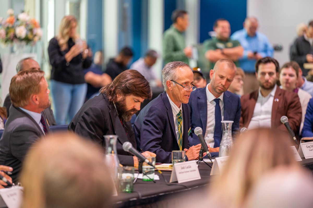 TheGrandFarm's tweet photo. Yesterday, Grand Farm was honored to have US Sen John Hoeven host a US Senate Agriculture Appropriations Committee Field Hearing at the Grand Farm Innovation Campus. 🌾 https://t.co/bP9CJ6rbty