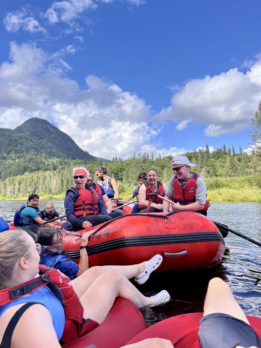 Recently, we had our 25th lab annual camping trip !  This year, we went to the fantastic Parc National de la Jacques Cartier. Over 40 people (current+former members+families) attended. Always a great lab activity !
#phage #bacteriophagebunker