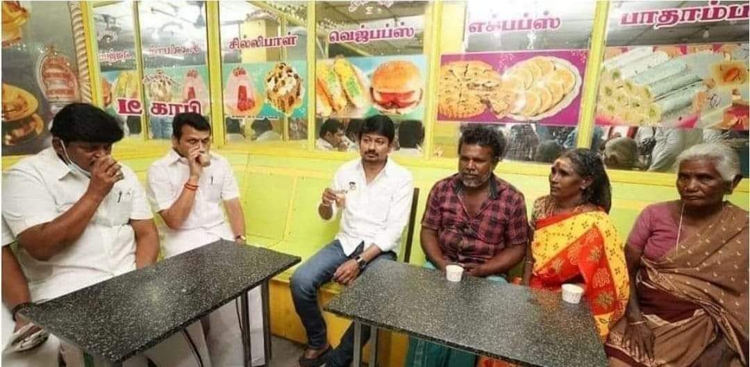 Praveen23917557's tweet photo. @beemji இயக்குனர் பா.ரஞ்சித் கூறிய நவீன தீண்டாமை இதோ உங்கள் பார்வைக்காக
#paper_cup
#தீண்டாமை_திமுக https://t.co/xUNyiyjQZr