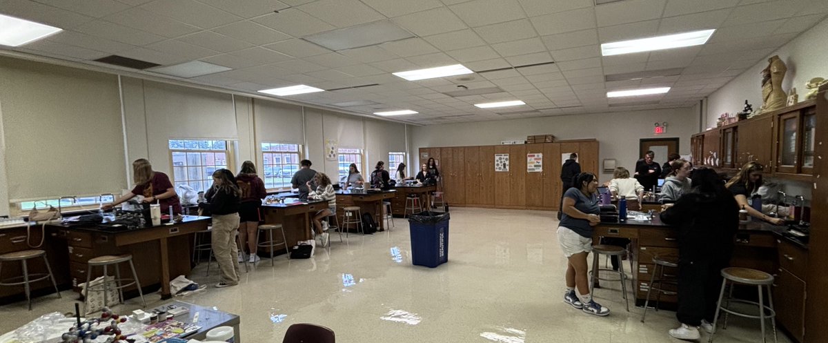 Mr. Hilbert (@mr_hilbert) on Twitter photo Honors Biology completed a successful lab today as they have been working to define what it means to live a sustainable lifestyle. #ThisIsWhoWeR <a href="/LearnatRHS/">Richmond High School</a> <a href="/wearrrichmond/">WeRrichmond</a> <a href="/raewoolpy/">Rae Ferriell-Woolpy</a> Honors Biology completed a successful lab today as they have been working to define what it means to live a sustainable lifestyle. #ThisIsWhoWeR <a href="/LearnatRHS/">Richmond High School</a> <a href="/wearrrichmond/">WeRrichmond</a> <a href="/raewoolpy/">Rae Ferriell-Woolpy</a>