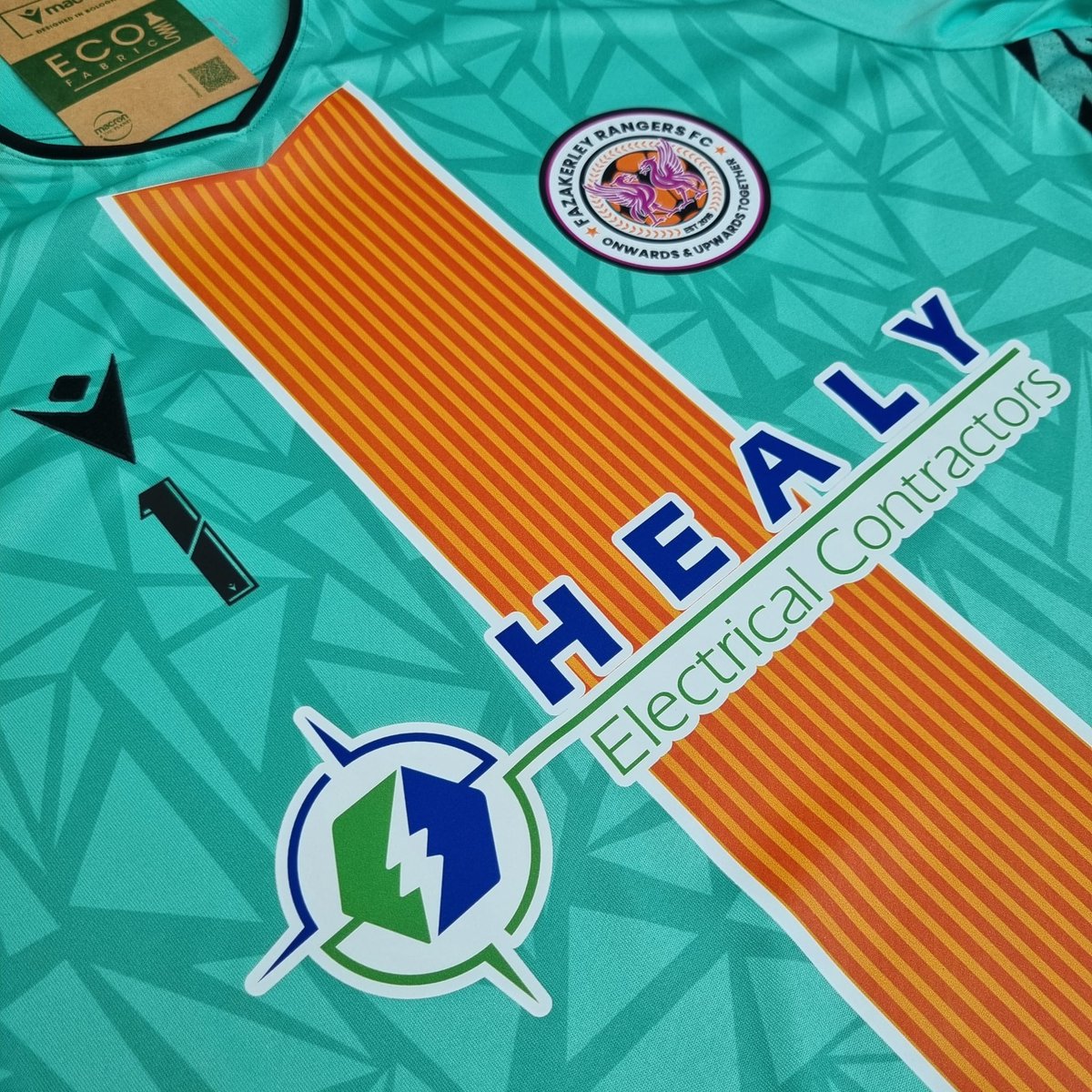 Another custom kit away in a little over two weeks from order confirmation. A really striking kit out of the door for <a href="/FazakRangersFC/">Fazakerley Rangers FC</a> 
We love this one! Just look at that GK kit as well 🤩
All the best! 🟣🟧
Request a quote at info@macronstorecheshire.co.uk 
#BecomeYourOwnHero
