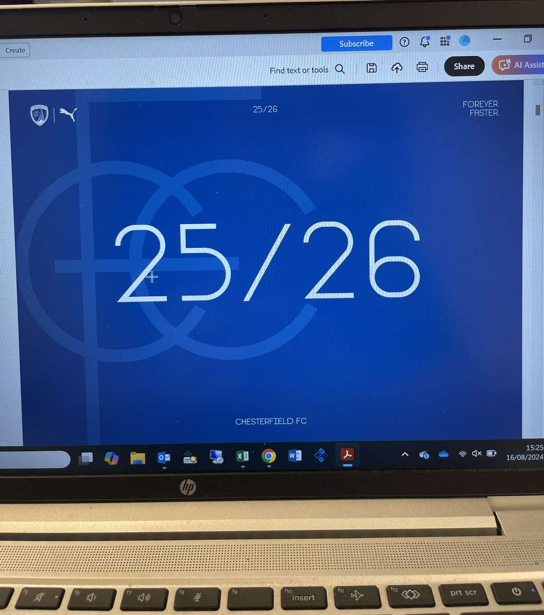 Choosing next years kit… anyone have any suggestions??? 
#spireites #season2526