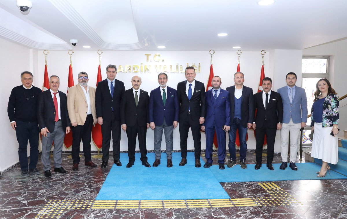 Mardin ve Bursa Valisi olarak görev yapan, 2022 yılında düzenlediğimiz Mardin Ramazan yardım seyahatinde desteklerini LASİAD ailesinden esirgemeyen Sn. Mahmut  Demirtaş’a Emniyet Genel Müdürlüğü görevinin hayırlı olmasını diliyoruz.

#lasiad #laleli #EmniyetGenelMüdürlüğü