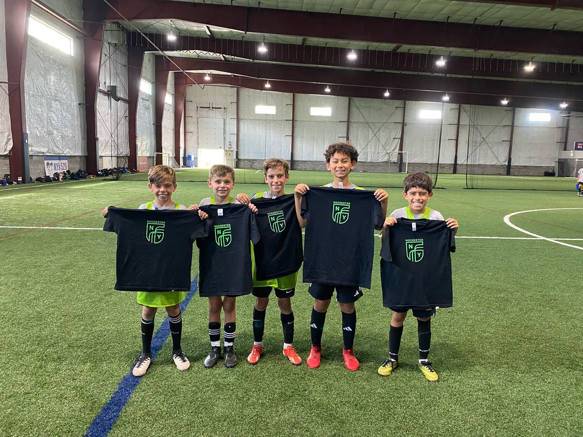 rnyacademyecnl's tweet photo. More from camp last week πͺ #rnyfcmlsnext #MLSNEXT #soccer #camp #summercamp #ToDreamIsToDo #buzzcup https://t.co/dkN1uqY9pp