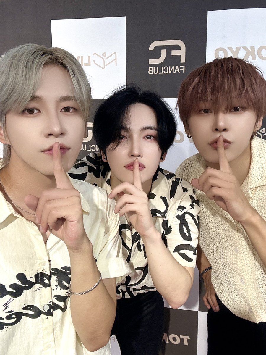 뉴앤비 일본 첫 공연 ‘Shh’

#newandb #뉴앤비 #Shh