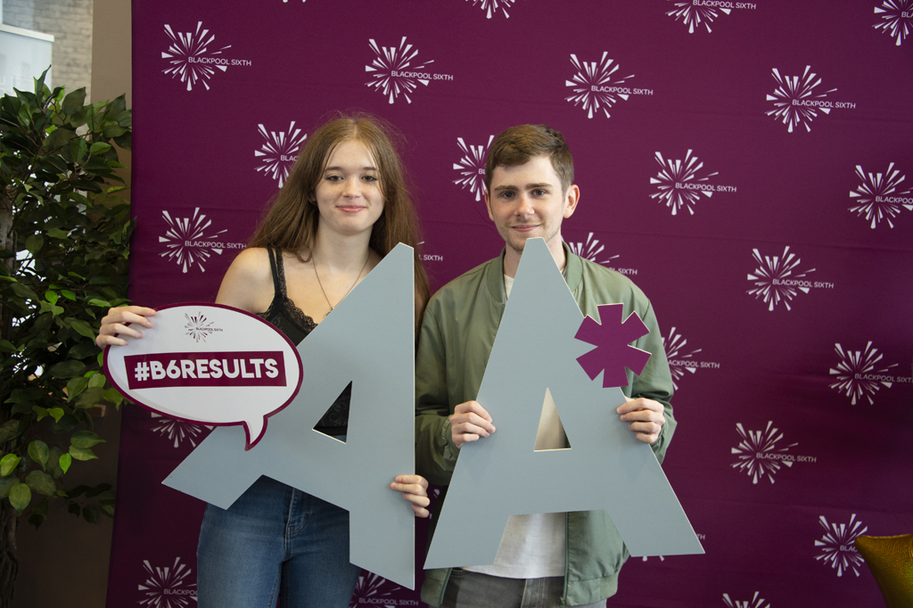 BlackpoolSixth's tweet photo. A huge well done to Imogen Evans, a former @StAidansCEHS student, for achieving straight A's in Business Studies, Economics, and Mathematics A-levels! Imogen is heading to Lancaster University to study BSc Business Economics #BlackpoolSixth #B6Results #Proud #BusinessEconomics https://t.co/M3oFbwSkm6