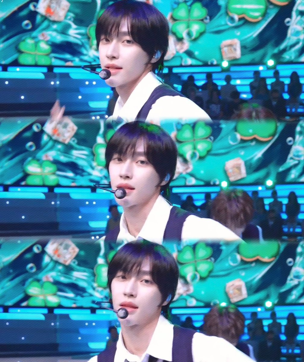 너울 tweet media