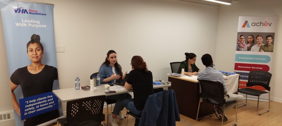 On August 13, the Achēv Lombard office hosted a multi-employer hiring event with employers from diverse industries such as Software Development, Banking, Insurance, and Health Care. The event was highly successful, with 90 job seekers in attendance!

A special thank you to our