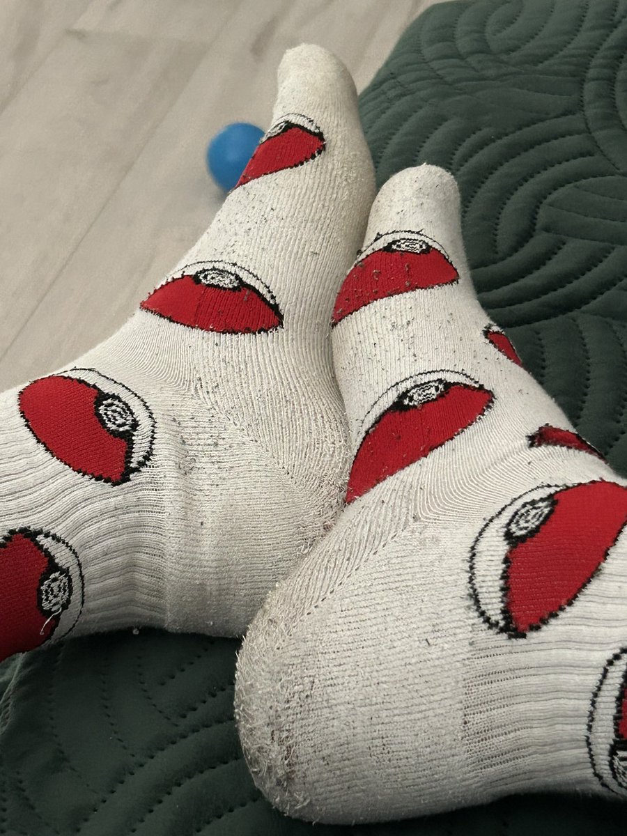 #smoking
#smokingfetish
#smileyfeet
#footmodel
#footfetish
#feetfetish
#smokinghot
#findom
#findomfetish
#domination
#bigfeet
#money