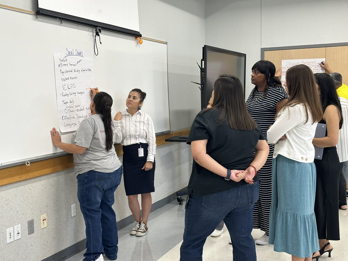 DlrMaggie's tweet image. Empowering our curriculum &amp;amp; instructional teams to elevate the instructional core. Together, we’re refining content, enhancing teaching, and ensuring every student thrives in a rigorous learning environment. @DelValleISD #InstructionalCore #CurriculumLeadership