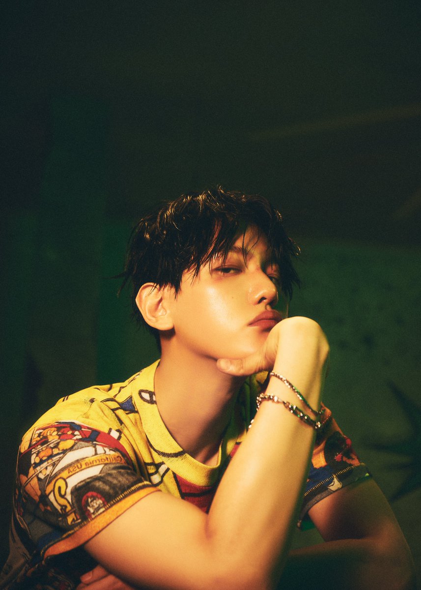 BAEKHYUN unveils concept photos for 'Hello, World.'