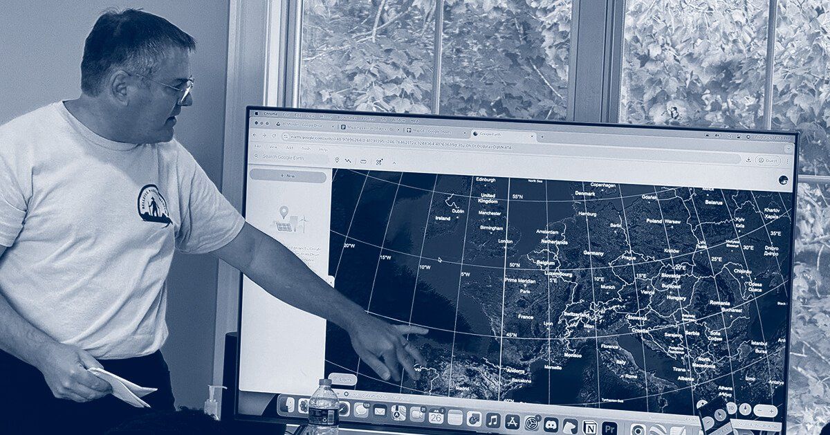 EarthDataInc's tweet image. We love our community and are privileged to encourage young people. buff.ly/3WPJqW1 
-
#weknowdata #hydrogeologist #waterresourcesengineer #soil #earthdata #gis #geospatial #fieldinspector #constructioninspector #steam