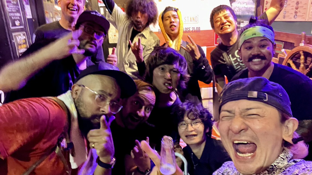 hajimecobain's tweet photo. 台風なんてなんのその！
でやり切った今日は非常に楽しい日になりました！
ジャンルを跨いで組んだ1日、各自が色々受け取ってくれたみたいでよかった〜。

なにより駆けつけてくれたみんなに最大の感謝です！😭
明日もDEARHEARTと一緒に頑張ります！

#DEARHEART #LESTER #marbh #tbpw #pinkhousejapan https://t.co/pCVeqIZTvN