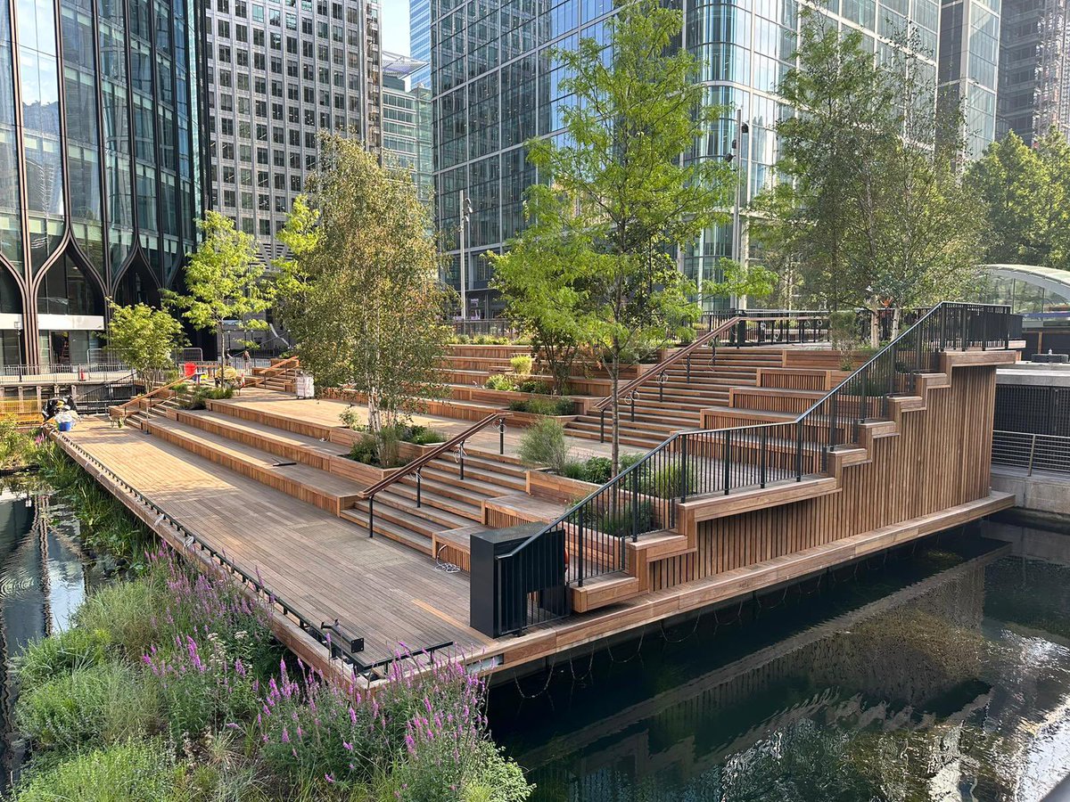 CheviotInstall's tweet photo. Cheviot are near completion with the job down at @canarywharflondon. We are definitely on the home stretch and if this was the Olympics I’m sure we’d be hearing the bell!

#Metal #Instal #Installation #MetalUK #Construction #ConstructionUK #Installation #Work #Working #London https://t.co/qu1kyJ3l5x