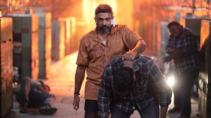 HabisNontonFilm's tweet photo. MAHARAJA sebagus itu, gaes! 

Gila banget penulisannya... hampir sempurna! Cuma tukang cukur nyari tong sampah aja bisa seseru ini.

Alur maju mundur justru bikin thriller-nya makin menggigit, lengkap dengan satir keras tapi lucu. Plot twist-nya nyesek banget sih. Recommended! https://t.co/AYxZGhsx73