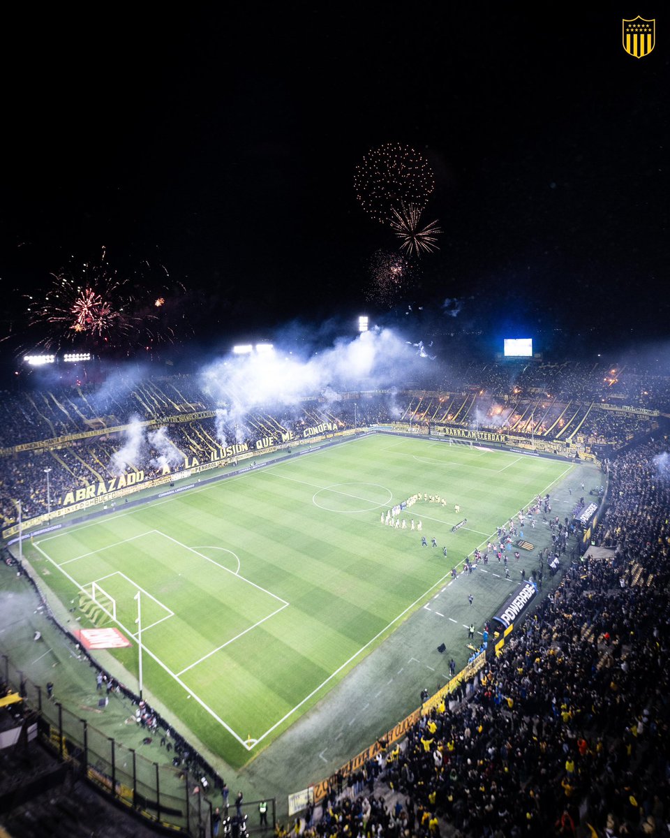 NO QUEDAN DUDAS QUE EN URUGUAY ESTÁN DOS DE LAS MEJORES HINCHADAS DE AMÉRICA. TOP 5 SEGURO.