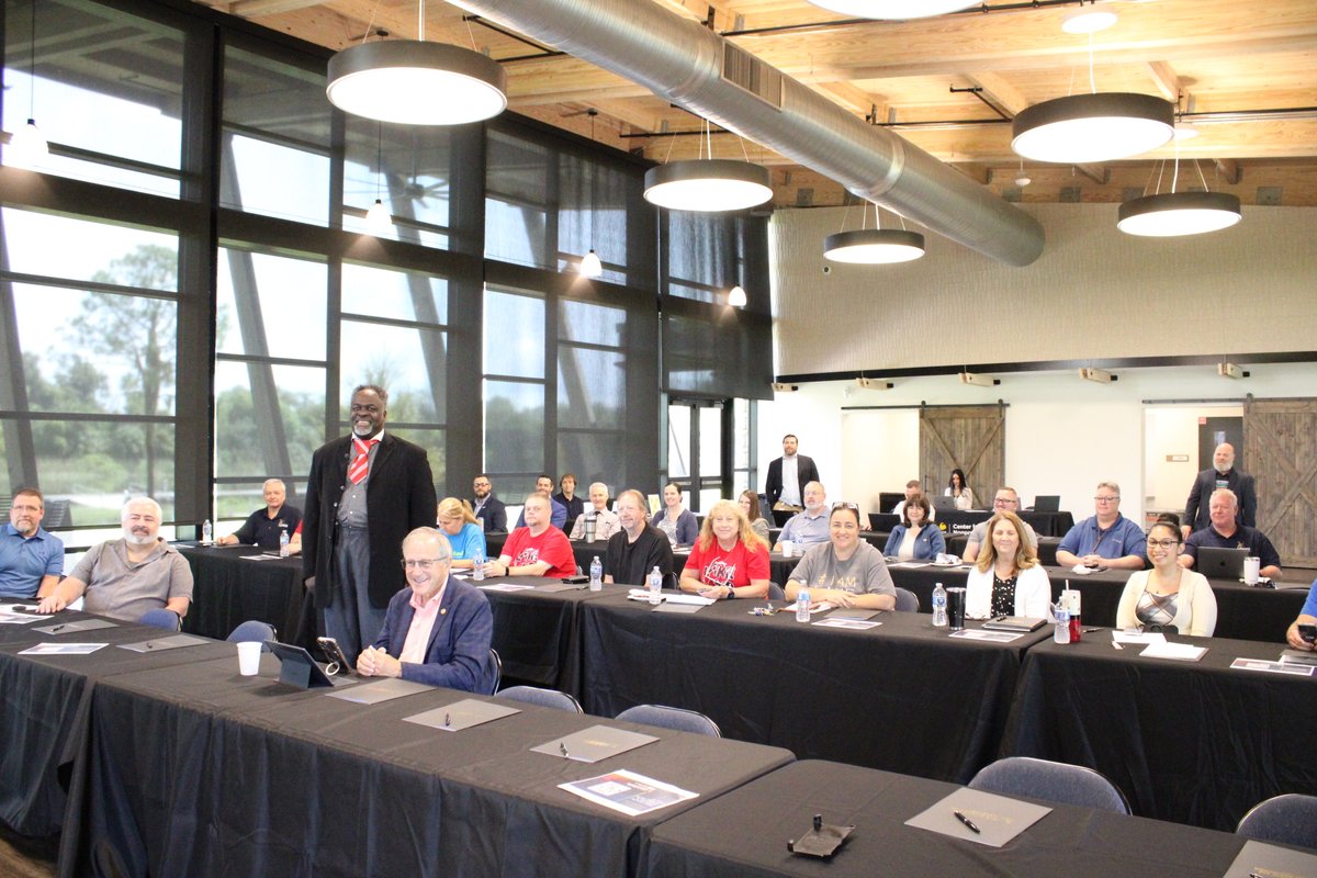 UCF Center for Public and Nonprofit Management tweet media