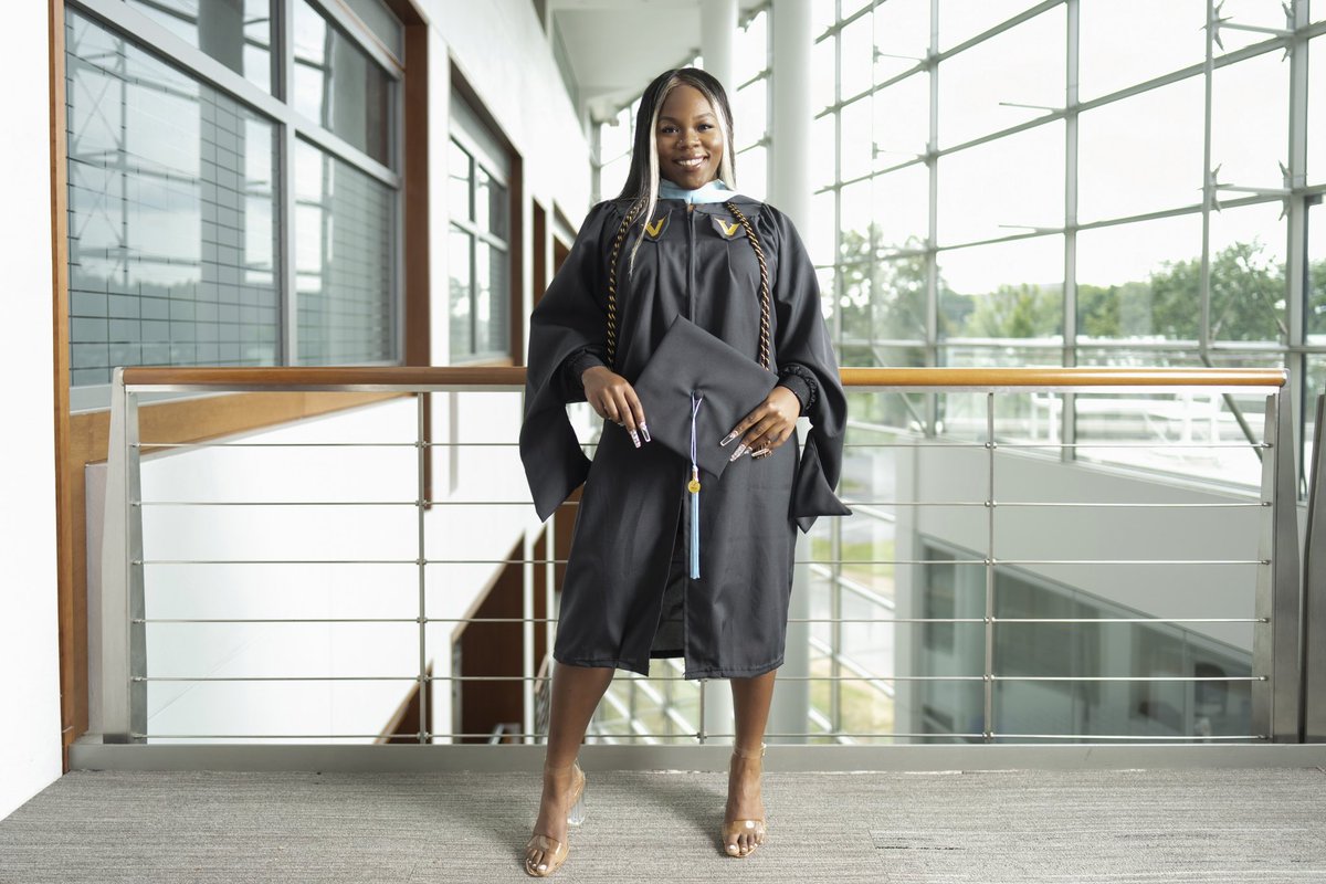 Veronica™⚓️ tweet media