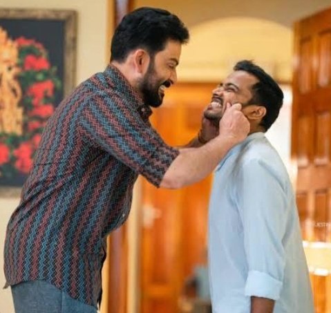 2 pookies fr 😭❤️

#PrithvirajSukumaran #BasilJoseph 
[celebs who congratulated prithvi- thread]