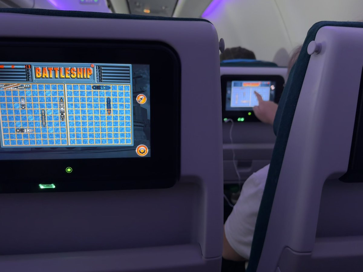 greg16676935420's tweet image. She doesn’t know I’m behind her