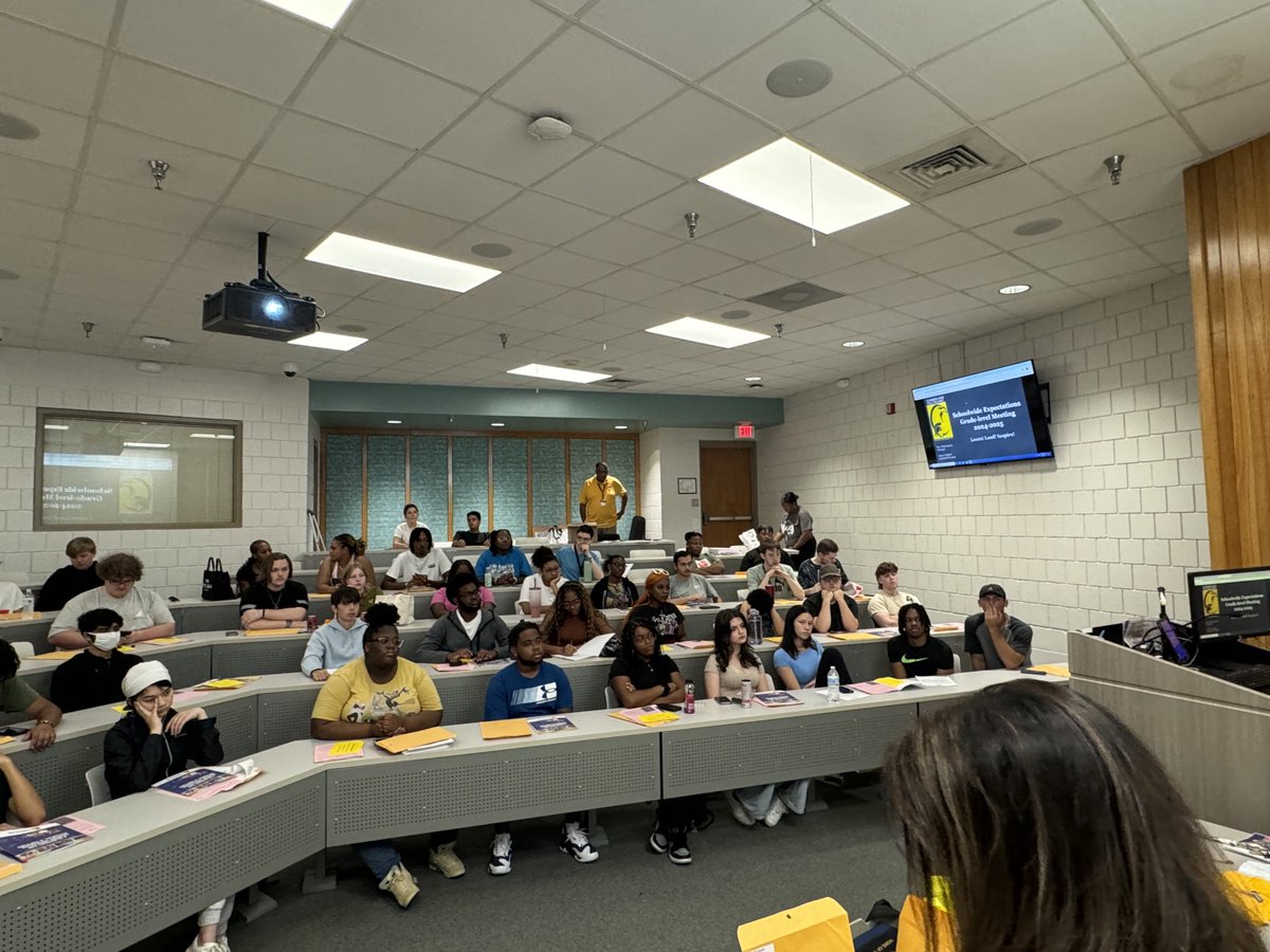 Cumberland Polytechnic High School tweet media