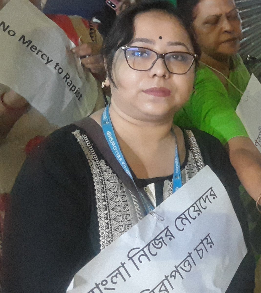 IndiraFellowWB's tweet photo. Indira Fellow Namrata Mukherjee and her Shakti Club members fiercely protested the horrific rape and murder of an R.G. Kar Medical College intern, demanding justice and systemic change to protect women.
#JusticeForIntern #EndViolenceAgainstWomen #ShaktiAgainstViolence https://t.co/Gp6luBcUmf