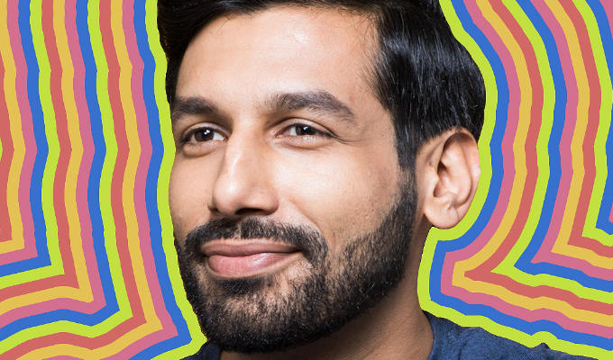 Fringe Review: Kanan Gill: What is This? ★★★★★
Playful and charming Fringe debut with the perfect balance of comedic physicality and intellectual probing #EdFringe #EdFringe2024 
theweereview.com/review/kanan-g…