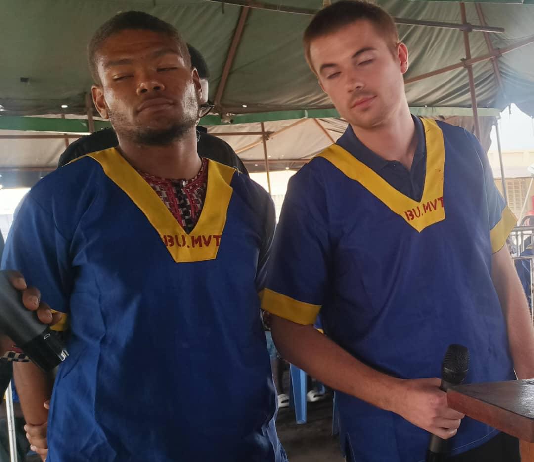 VolcansLes's tweet photo. #RDC: Vendredi, la policière Élodie #Botete, qui était en poste au commissariat attaqué par les assaillants lors du coup d’État avorté du 19 mai, a identifié deux de ses agresseurs, Marcel Malanga et son ami #Christo #Thomson, devant le Tribunal de garnison de #Kinshasa_Gombe, siégeant à la prison de Ndolo, au nord de #Kinshasa,