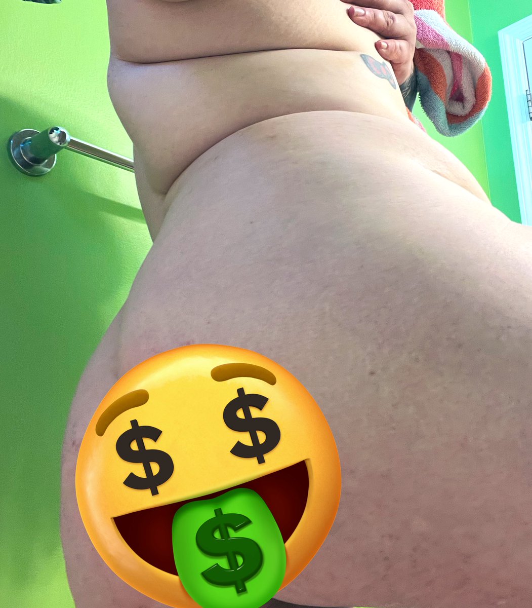 GoddessBo0's tweet photo. $sincerelyb0o
Hey goonβsend $20 for the uncensored versions & a video of you wishing & begging to be My shower head being used this morning πππ₯΅
#findom #charlestonfindom #chsfindom #assfetish #bigass #fatass #fatbooty #pawg #bigbooty #booty #buttslave https://t.co/WoBO9PnNcs