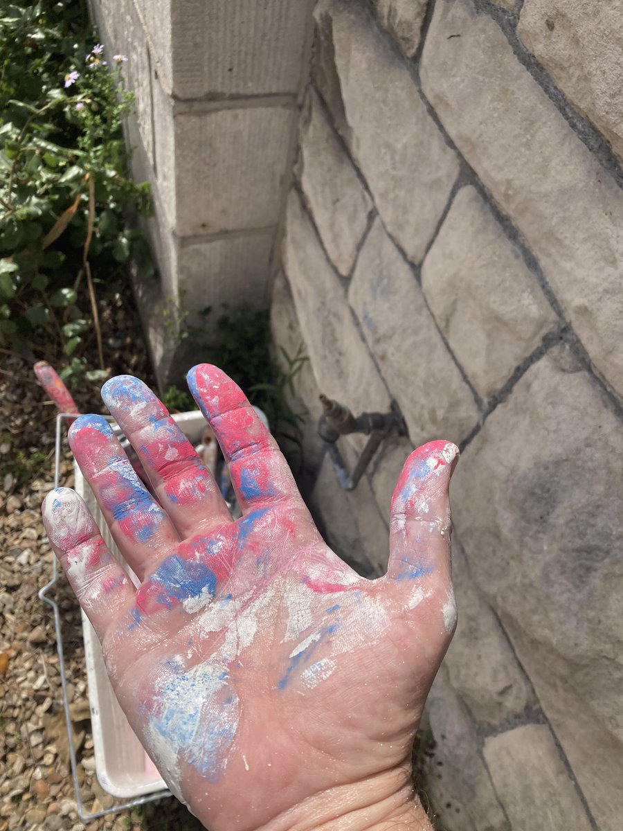 What a day we have had today. These Trojans gave up their day to help redecorate The Loft youth space at Hope House ❤️❤️@TomCoopey <a href="/DioSalisbury/">Diocese of Salisbury</a> @bishsherborne @johaine_ @JustinWelby