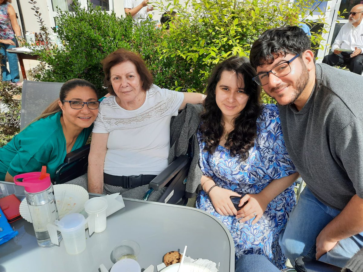 ChegworthHome's tweet photo. Yesterday, we held our annual BBQ for our residents and their families! 🍗☀️

Everyone had a brilliant time, enjoying delicious food and soaking in the sunshine. 

#ChegworthNursingHome #CareUK #AnnualBBQ https://t.co/Mxrcgm6Te6