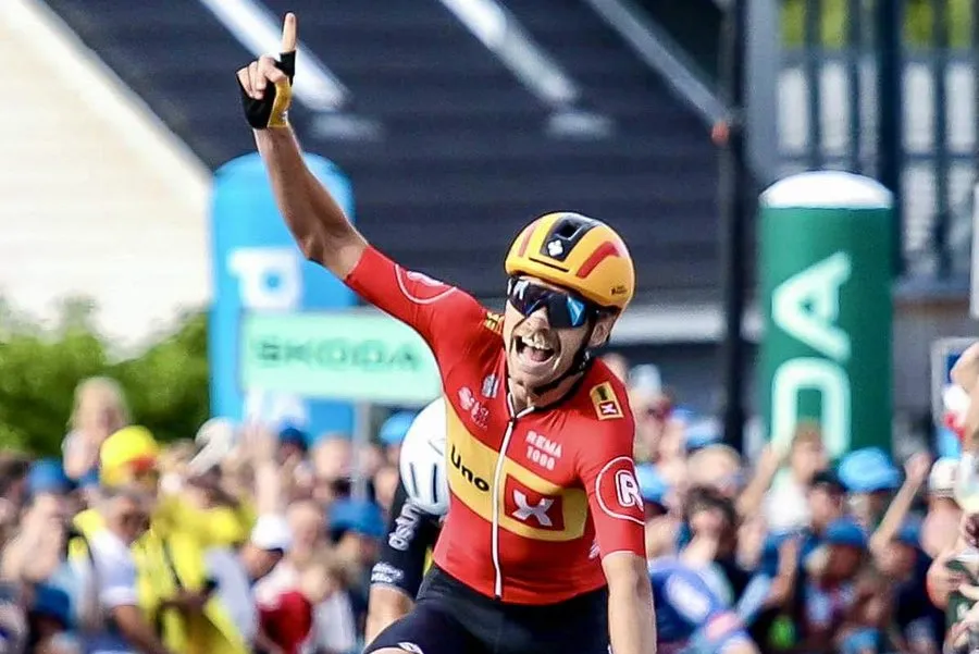 CyclingGazette's tweet photo. Magnus Cort Captures Stage 2 Victory on Home Soil at the 2024 PostNord Danmark Rundt  

https://t.co/Mhmq3tMBTW… 

#postnorddankmarkrundt #tourofdenmark #magnuscort #unoxmobility #uci #peloton #cycling #denmark #danmark https://t.co/XoEcwjfr5Q