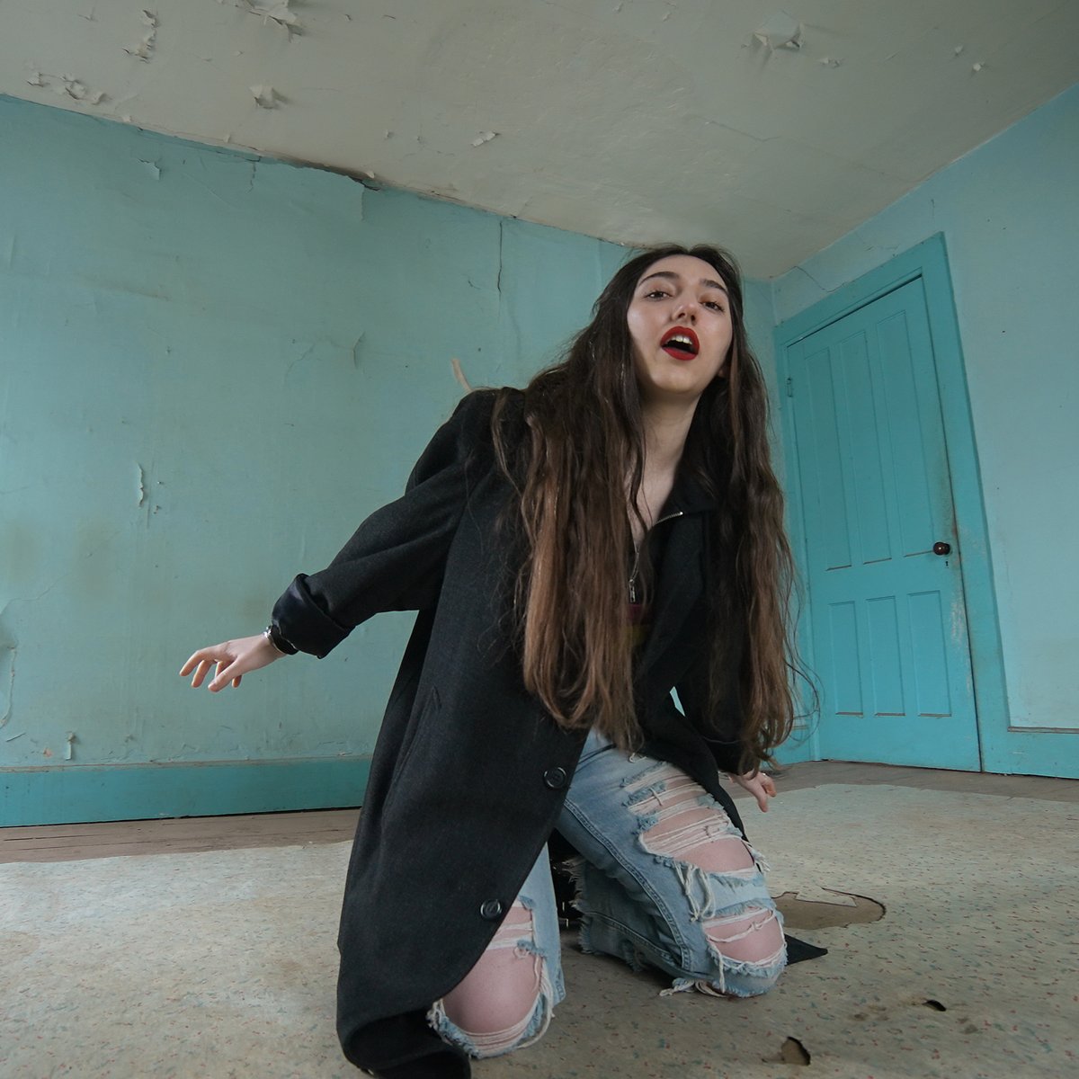 my new album 'Too Late For Tears' is out now!! your support and love mean the world to me 🫶 and I am so excited for this album to be yours! Happy #TL84Tears day! ⏳💧veronicalewis.ffm.to/toolatefortears