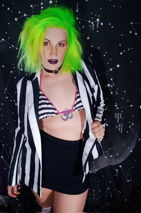 Anyone as excited for the new #Beetlejuice movie as I am?? I'm working on a 3.0 cosplay too! https://t<a href="/tag/beetlejuice"class="tags">#Beetlejuice</a>