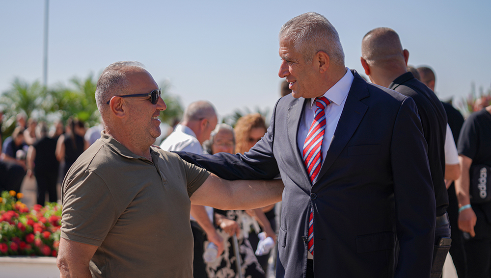 Benim güzel ülkemin güzel insanlarının bana göstermiş oldukları bu candan yakınlık her zaman beni motive edecektir. 

Gönüllerini bana açan herkese sonsuz şükranlarımla...

#GüçlüİradeGüçlüUBP #Güçlüİrade #GüçlüUBP #İrade #UBP #UlusalBirlikPartisi #HasanTaçoy