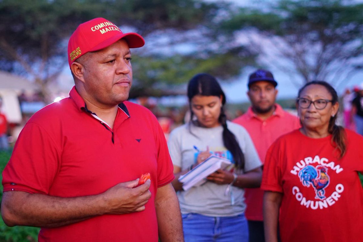 Ministerio del Poder Popular para las Comunas tweet media