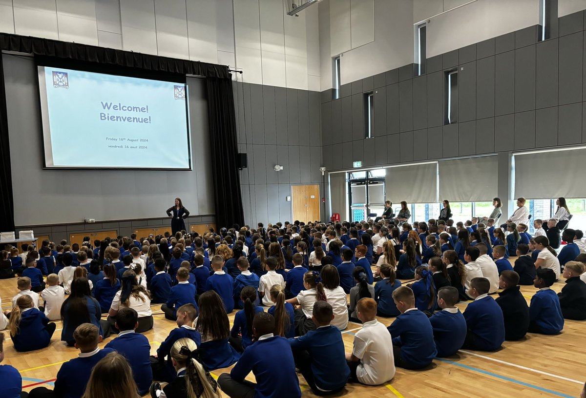 Blairdardiepri's tweet image. Friday means it’s assembly time! 😁Today we learned about our school values  and we all sang our ‘Back in School Again’ song with actions! 🎶😊   #MusicMakesUsHappy #SchoolValues