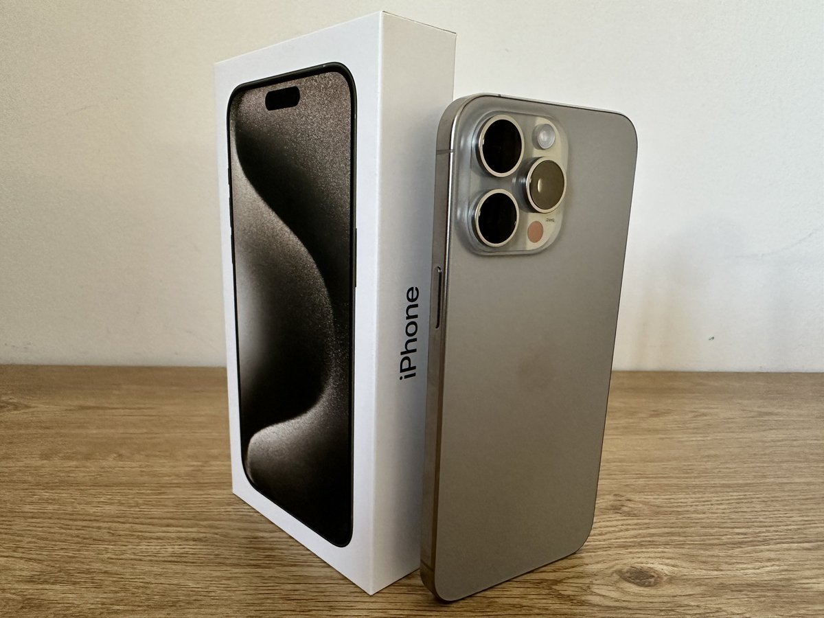 Mohit_Emkay's tweet image. Which rumored iPhone 16 feature are you most excited about and hope to see at the next Apple event? 🔍📱 #iPhone16 #AppleEvent #TechRumors #FutureTech