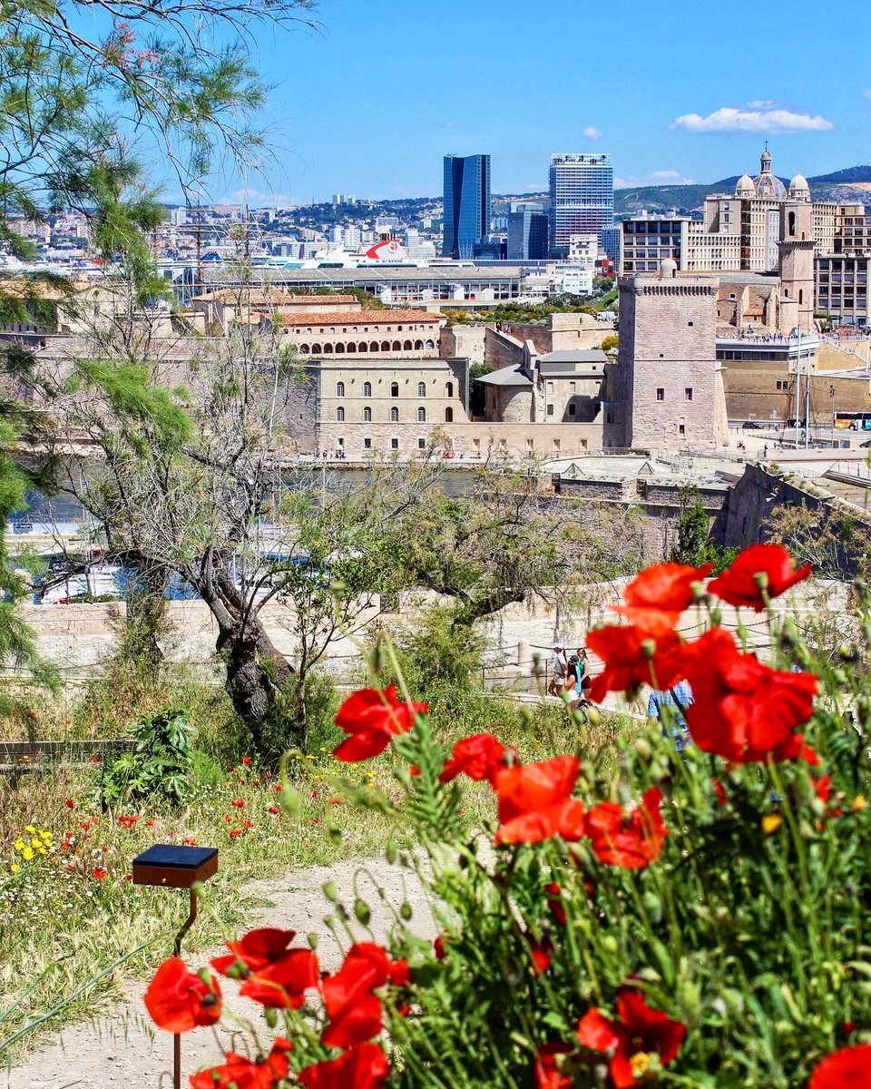 Mat_Grapeloup's tweet photo. La Citadelle, nouvelle étape incontournable pour les visiteurs de la cité phocéenne 😊 https://t.co/CIcpPbeTo2