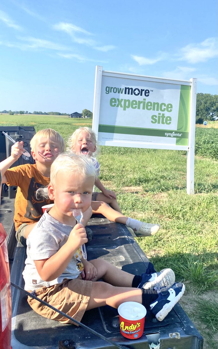 Nystrom crew is winding down the ⁦<a href="/Syngenta/">Syngenta</a>⁩ GrowMore season with the only acceptable treat… ⁦<a href="/EatAndys/">Andys Frozen Custard</a>⁩