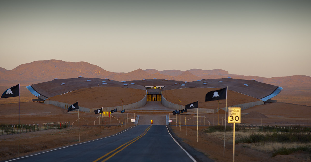 FosterPartners's tweet photo. On Sunday, 18th August 21:00(ET)/20:00(CT), discover the story behind Spaceport America in the Series 3 premiere of How Did They Build That? on the @SmithsonianChan.
#Architecture #Design #Construction #Engineering #SpaceportAmerica #HowDidTheyBuildThat #Innovation https://t.co/xFHLFLGBR4