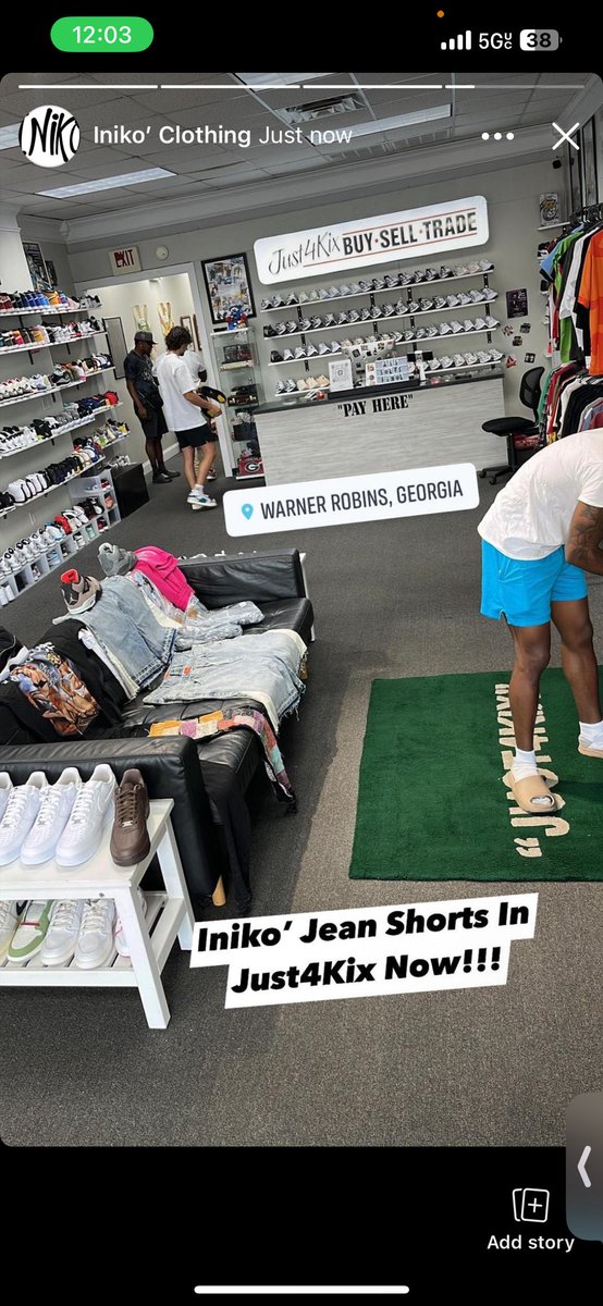 lilfoad's tweet photo. Iniko’ Jean Shorts In Just4Kix https://t.co/uzdz9lfkw2