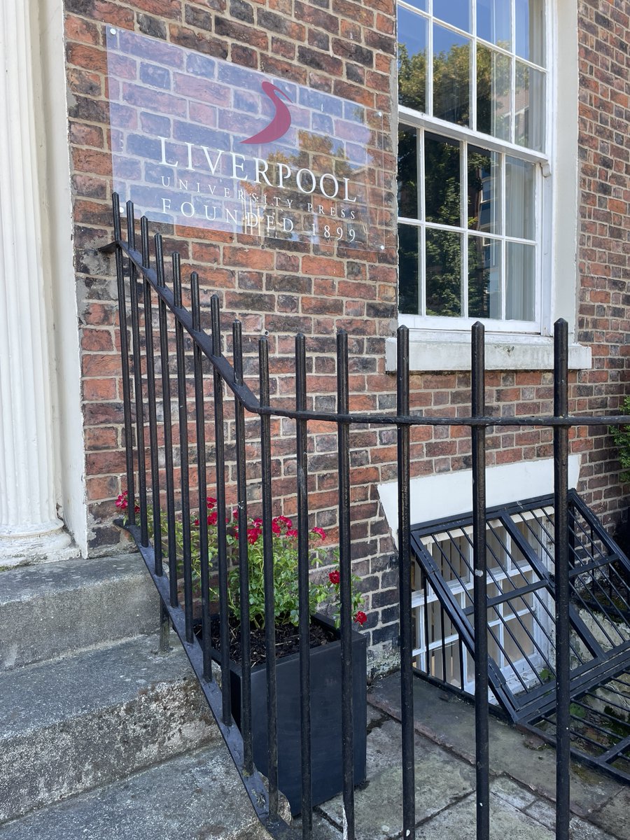 Fancy working at the LUP office? In case you missed it, we're hiring a Books Marketing Assistant!
If you like the idea of designing promotional materials, sharing books on social media, and liaising with authors, apply before the deadline this Friday: bit.ly/BMAjobvacancy