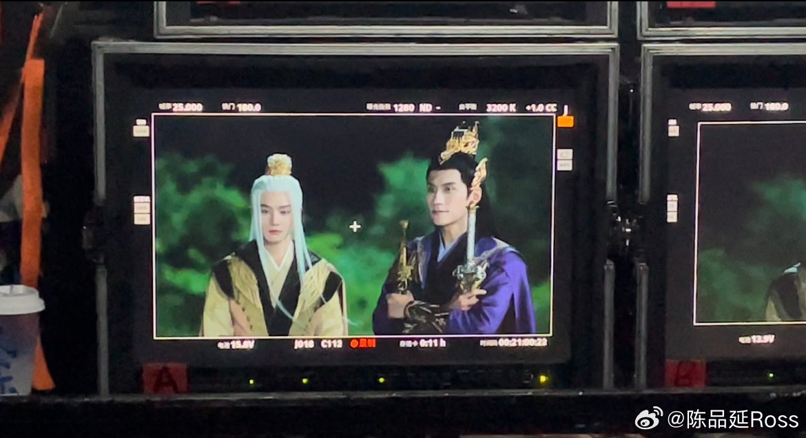 forxuebayi's tweet photo. [240816] #ChenPinyan weibo update 

“ความเสียใจบางส่วน และอีสเตอร์เอ้กบางส่วน (ยังไม่จบ)”

//คุณเฉินผินเหยียนมาลงเบื้องหลังการถ่ายทำค่า~ มีใครดูจบแล้วบ้างคะ 🙋‍♀️

#少年白马醉春风 #DashingYouth
#ดรุณควบม้าขาวเมามายลมวสันต์
#薛八一 #XueBayi #เซวียปาอี https://t.co/AkQLMoYq8Z