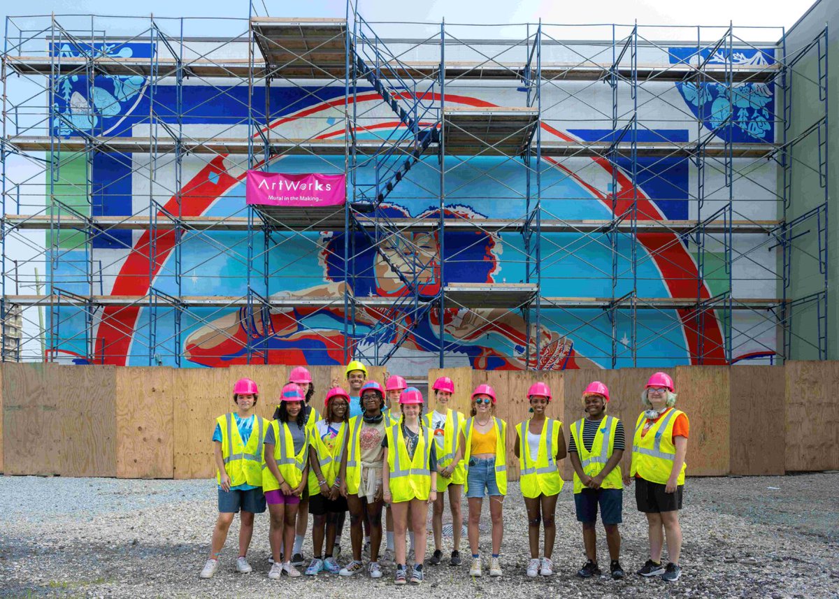 🖌️ @artworkscincy and @lifecentercincy have partnered on a new mural in Walnut Hills that champions the life-saving impact of organ and tissue donation and the registering donors. The mural dedication is set for Aug. 24! See details at bit.ly/3YSZr0d
📷 cincyphil (IG)