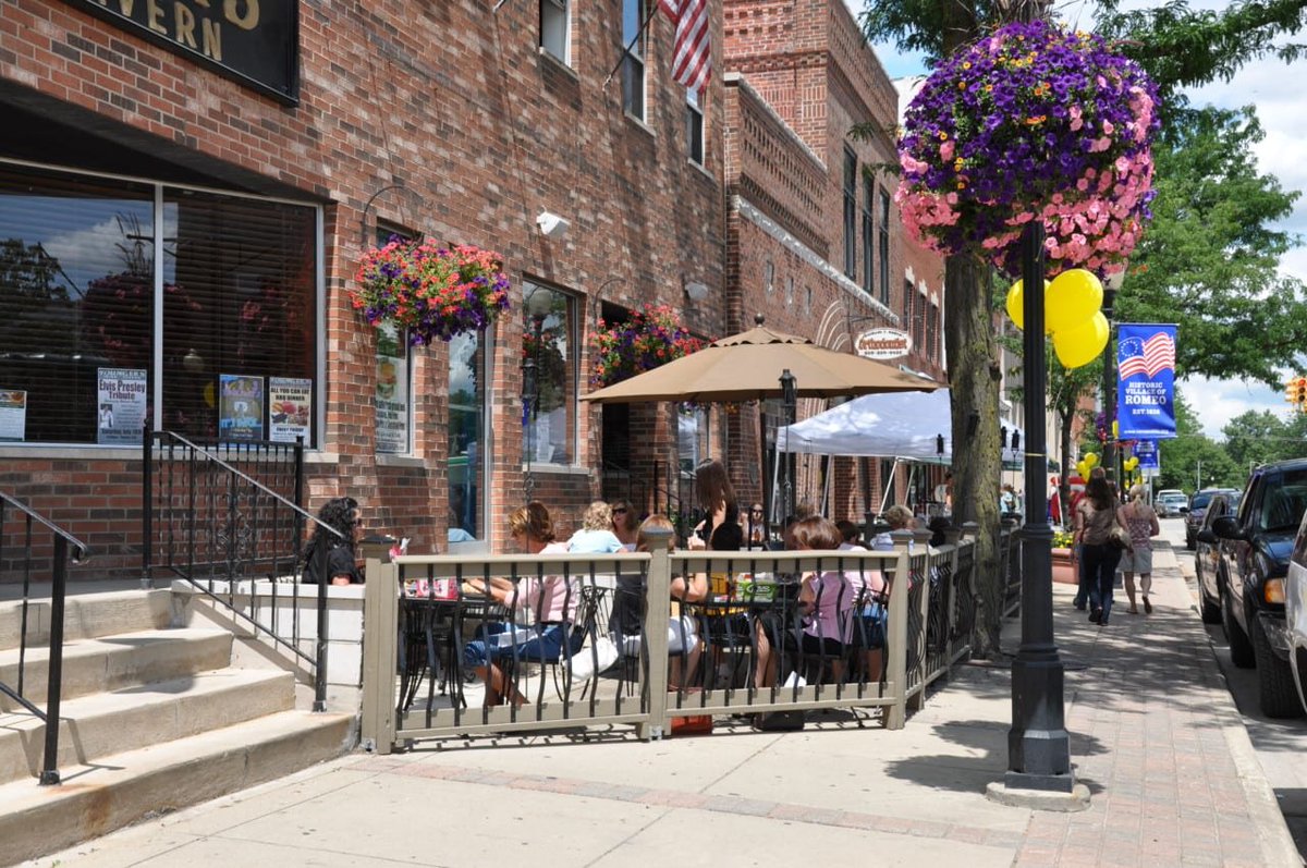 Let's Detroit tweet media