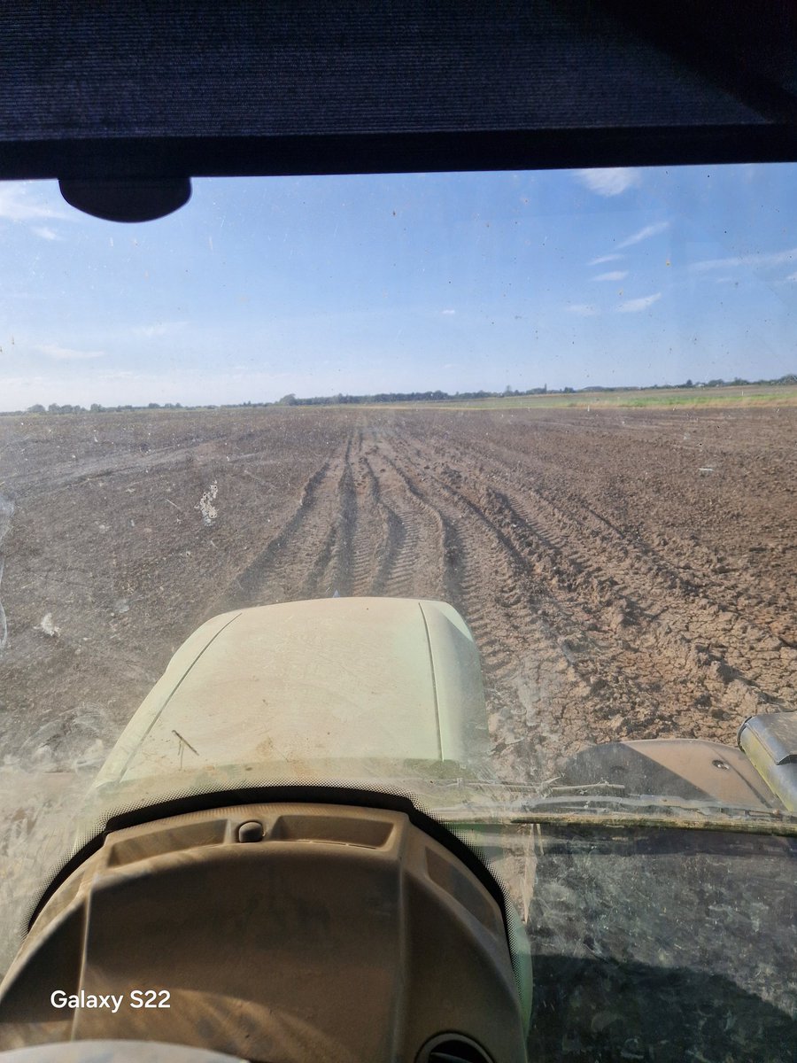 IanStancer's tweet photo. £40/tonne doesn't look so good for #sugarbeet when it has to pay for this.... #nfusugar https://t.co/mmBVzhLGNQ