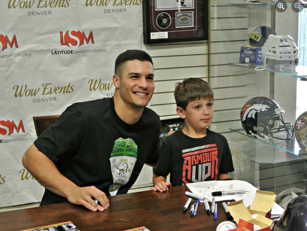 #ThrowbackThursday ➡️

Throwback to our signing with Nolan Arenado! ⚾️

Stay up to date on new events like these by following us on ALL our social media.

Who do you want to see at our next signing? 👀

#LatitudeSports #NolanArenado #Baseball #Denver #Sports #MLB #Signings