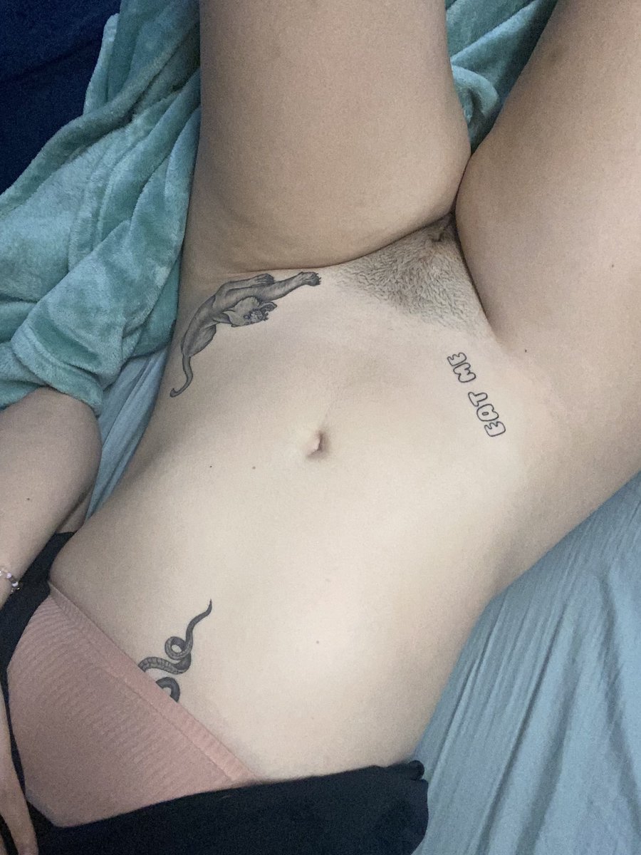onlygeorgia2003's tweet photo. @LesbiansFeed @up_slimmm @T4stytiff4ny4 https://t.co/zNEyPJ58oR https://t.co/psoqoyYSQc